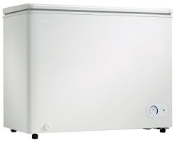 Danby DCF072A2WDB1 Chest Freezer, 7.2 Cubic Feet, White