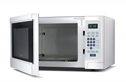 Westinghouse WCM11100W 1000 Watt Counter Top Microwave Oven, 1.1 Cubic Feet, White Cabinet