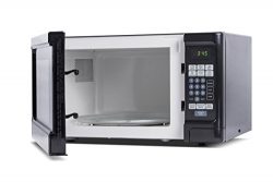 Westinghouse WCM11100B 1000 Watt Counter Top Microwave Oven, 1.1 Cubic Feet, 
Black Cabinet