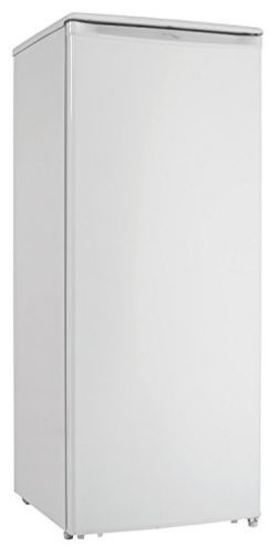 Danby DUFM101A2WDD 10.1 cu. ft. Upright Freezer White