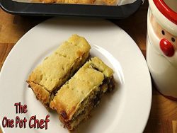 Fruit Mince Shortbread Slice